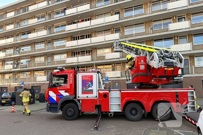 Brand in keuken van flatwoning op vijfde etage