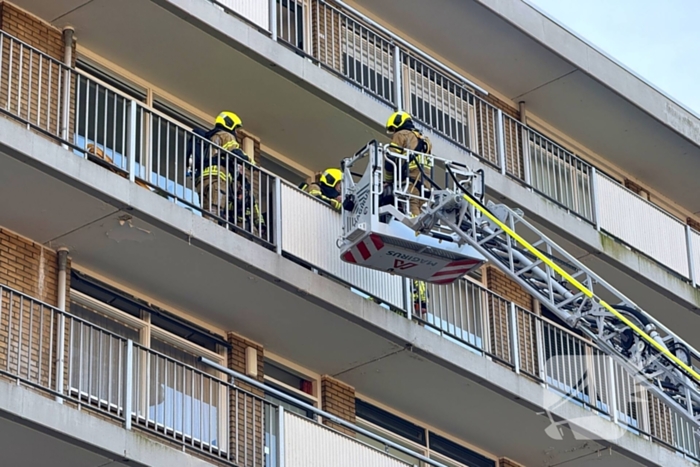 Brand in keuken van flatwoning op vijfde etage