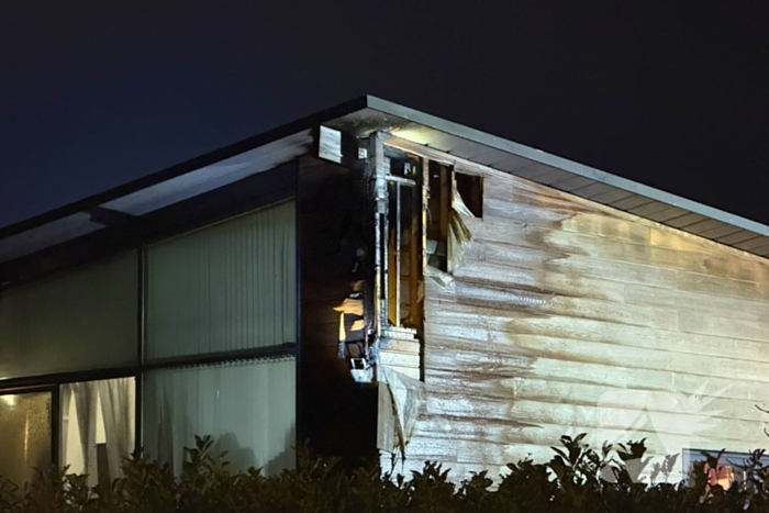 Veel schade door brand in bedrijfspand