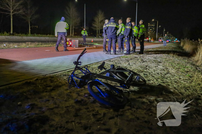 Meerdere gewonden bij aanrijding tussen fietser en scooterrijder