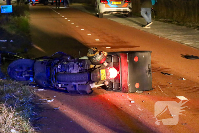 Meerdere gewonden bij aanrijding tussen fietser en scooterrijder