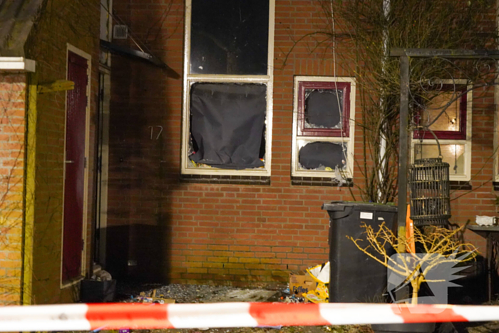 Veel schade aan woning door explosie