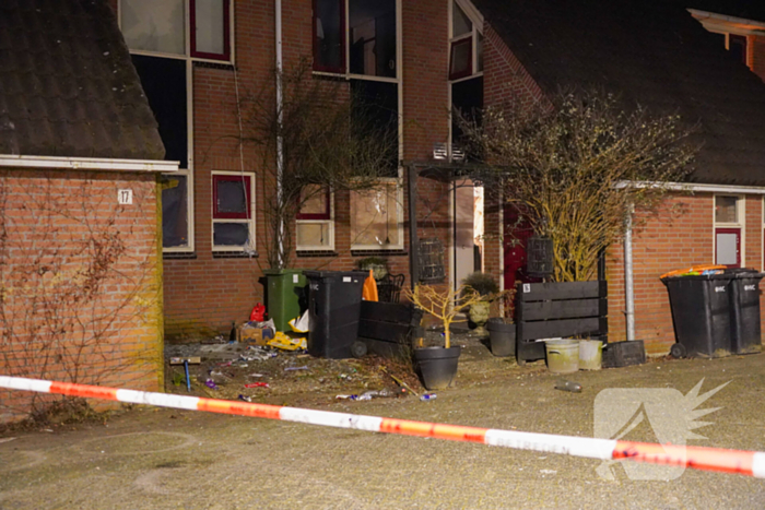Veel schade aan woning door explosie