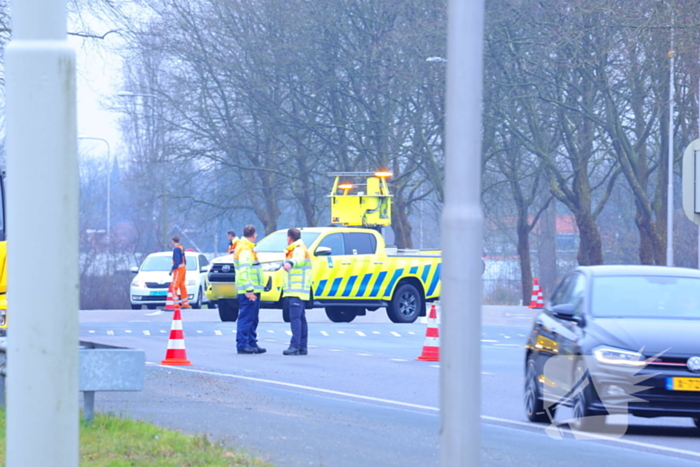 Veel schade bij kop-staartbotsing tussen twee voertuigen