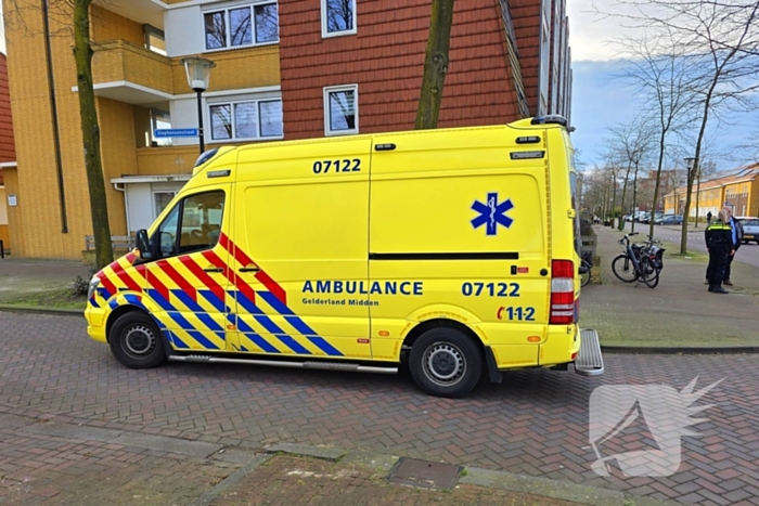 Man op e-bike komt ten val en raakt gewond