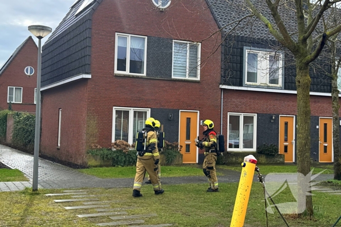 Brand op bovenverdieping geblust door brandweer
