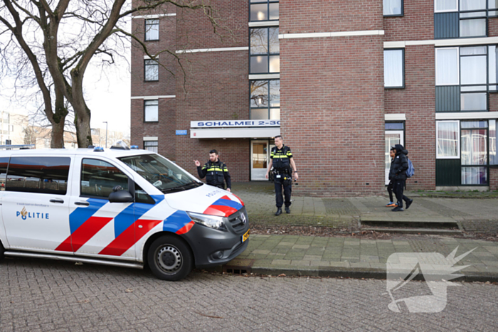 Dader gevlucht na steekincident