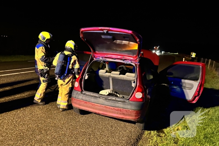 Brand in auto snel geblust