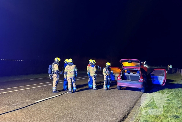 Brand in auto snel geblust