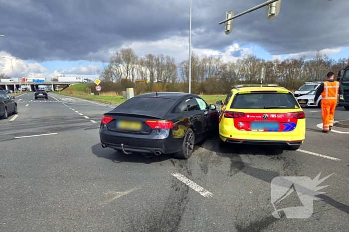 Ongeval tussen orgaan vervoerder en personenwagen