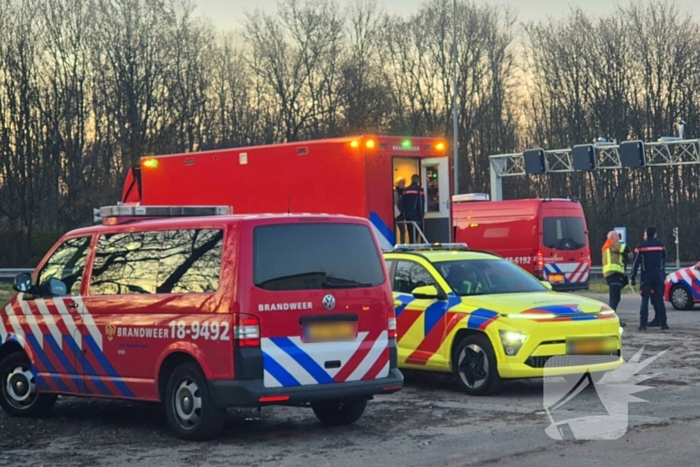 Brandende auto's in tunnel zorgen voor flinke file