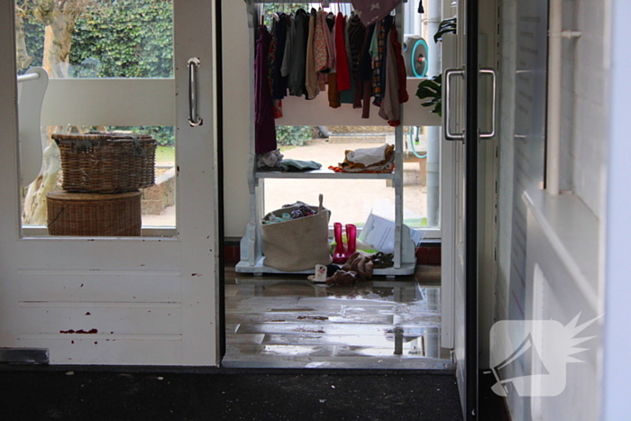 Schade aan buurthuis goed zichtbaar na grote brand