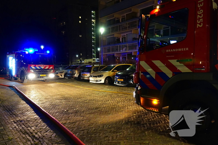 Deel van flat ontruimd wegens grote brand