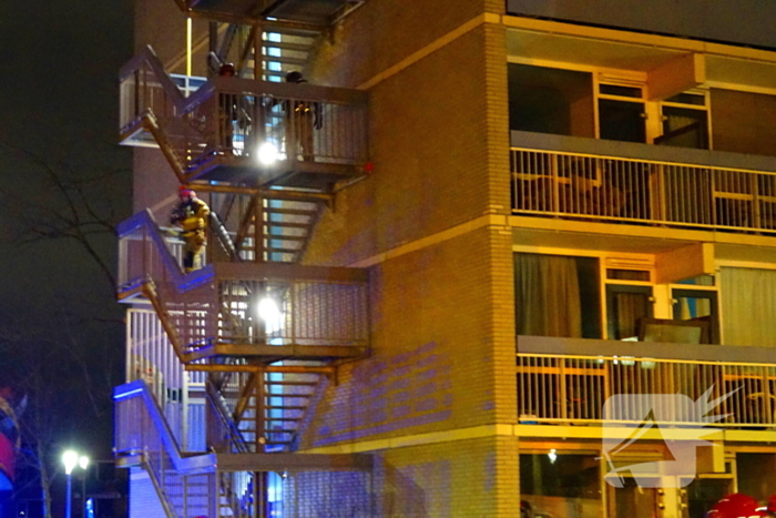 Deel van flat ontruimd wegens grote brand