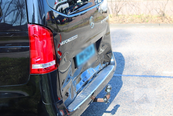 Gewonde bij botsing tussen voertuigen