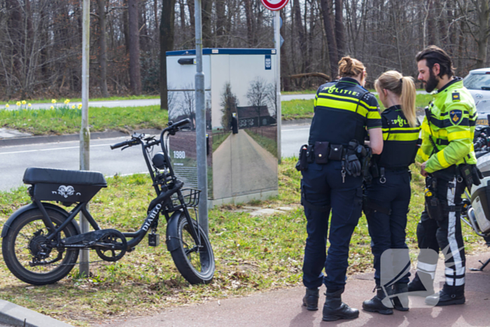 Fatbiker ongedeerd na botsing met auto