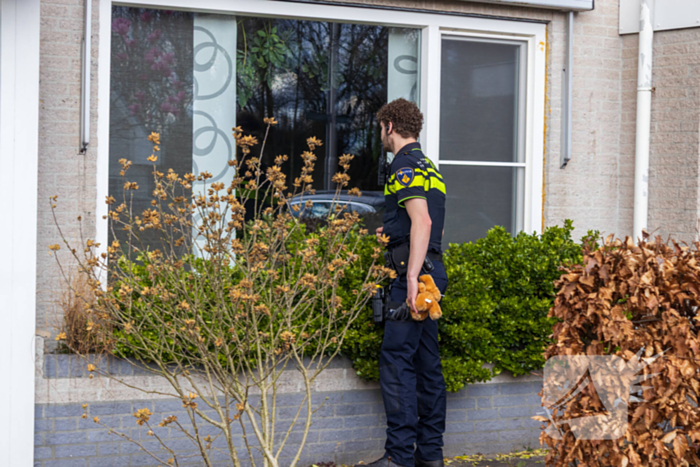 Bewoner naar ziekenhuis na accubrand in woning