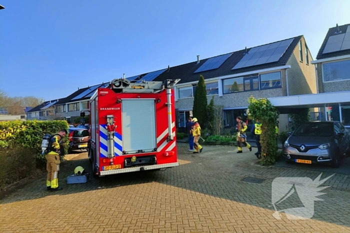 Brandweer controleert woning