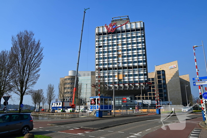 Ontmanteling oud ING kantoor de Paddenstoel in volle gang