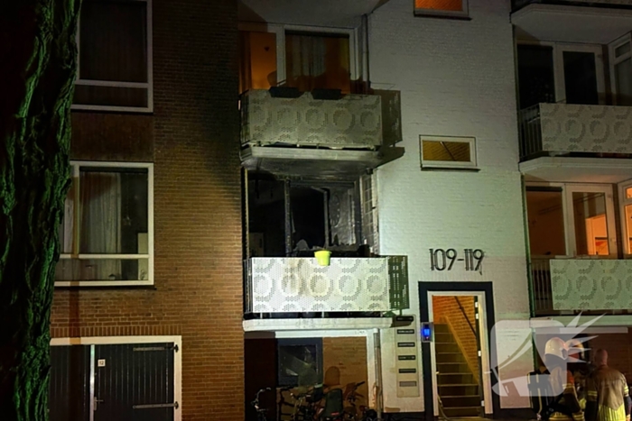 Grote brand na explosie flat