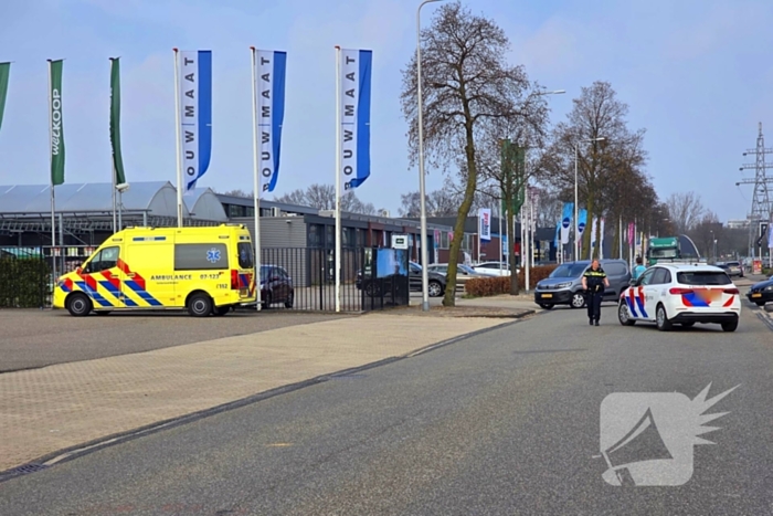 Voetganger aangereden door bestuurder van bestelbus