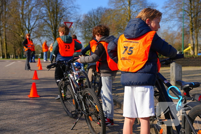 Praktisch verkeersexamen voor basisschoolleerlingen