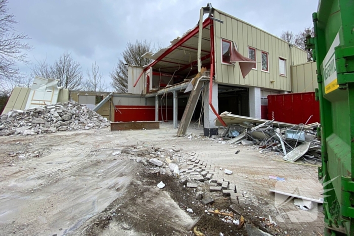 Sloop oude brandweer kazerne begonnen