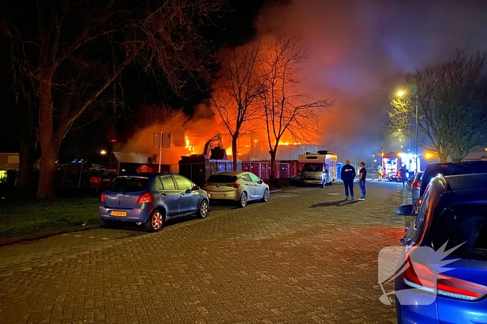 Oude brandweerkazerne gaat in vlammen op