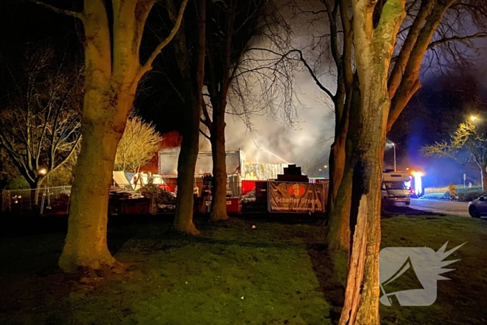 Oude brandweerkazerne gaat in vlammen op