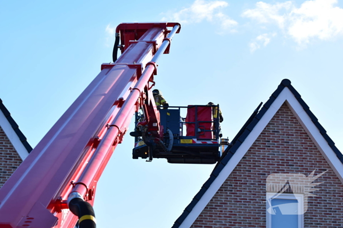 Schoorsteenbrand snel onder controle