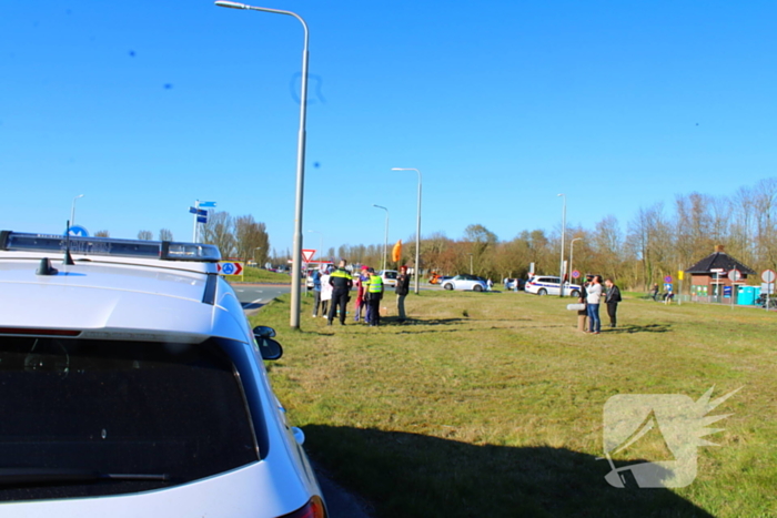 Extinction Rebellion demonstreerd bij vliegbasis