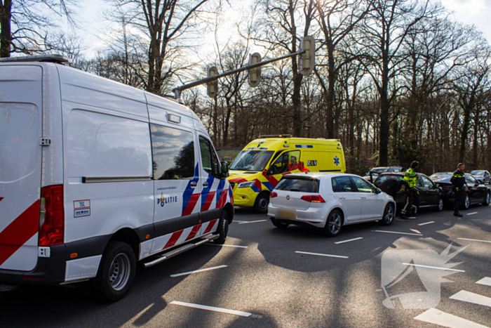Verkeerschaos na kop-staartaanrijding