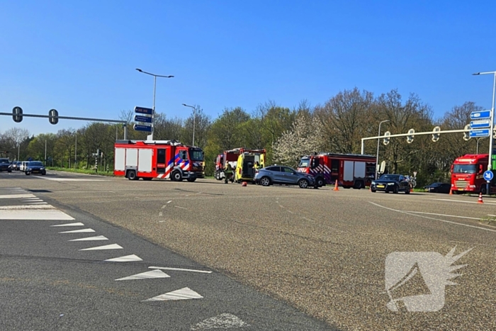 Ongeval tussen auto en motor