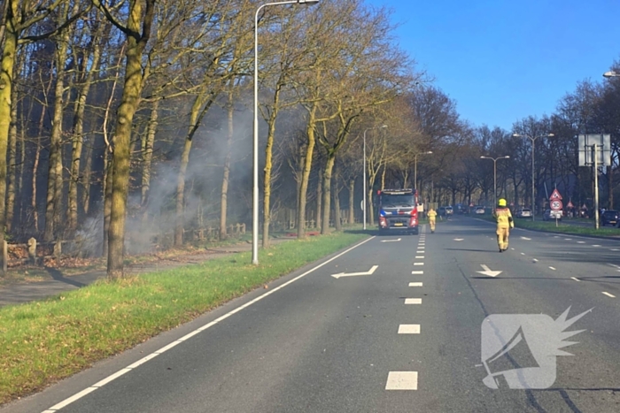 Uitslaande brand in bijgebouw