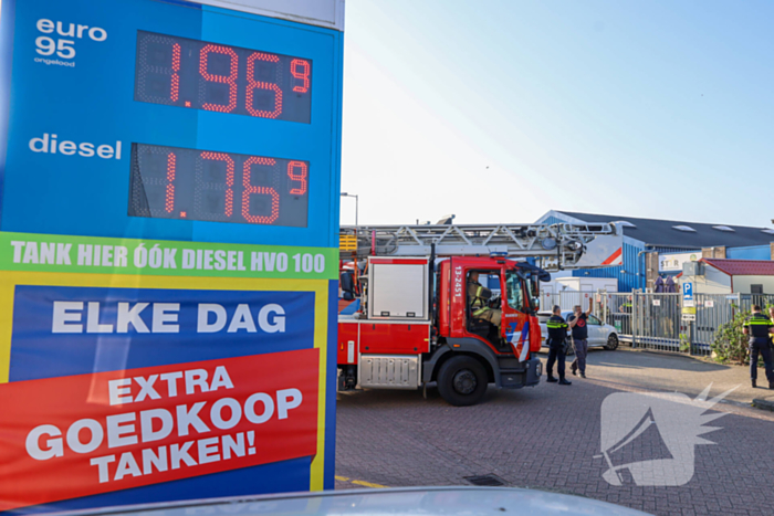 Veiligheid rondom tankstation in gevaar door brand in cateringbedrijf