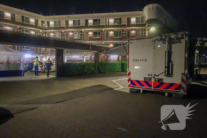 Overleden persoon aangetroffen op straat