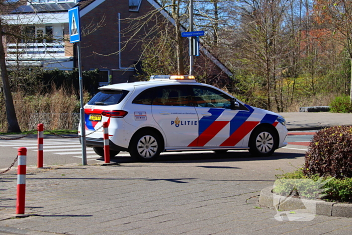 Scooterrijder gewond nadat scooter ter water raakt