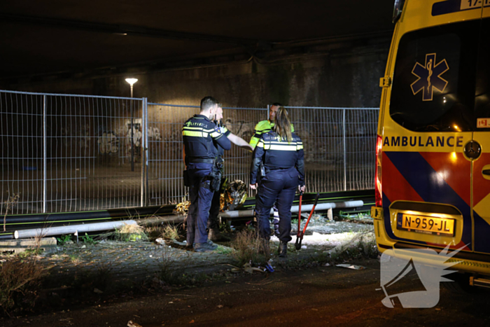 Persoon springt van viaduct bij ruzie na botsing