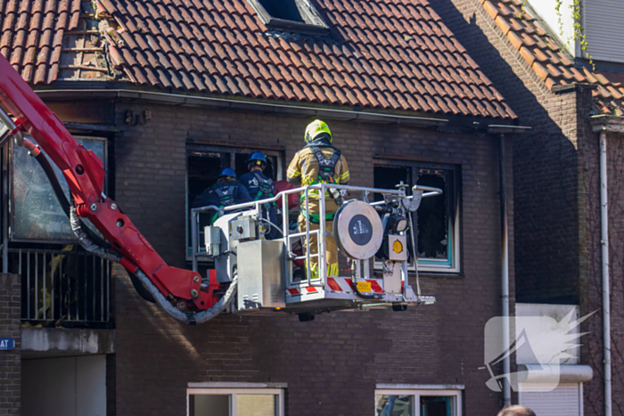Dode aangetroffen bij woningbrand