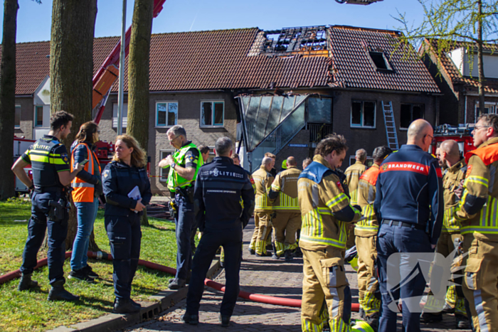 Dode aangetroffen bij woningbrand