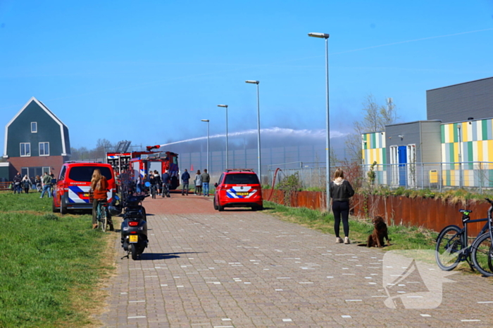 Brand in riet geblust door brandweer