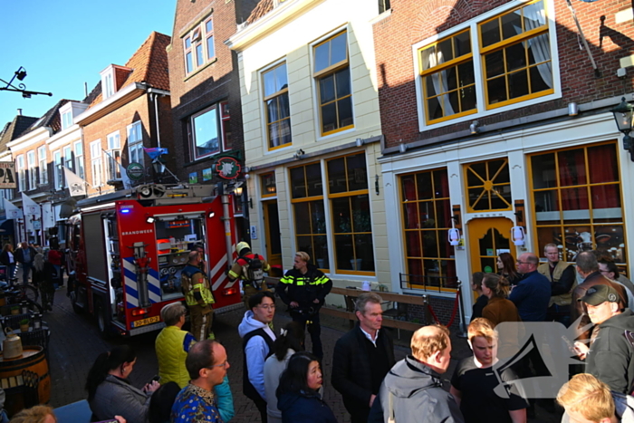 Restaurant ontruimd wegens brand bovenwoning