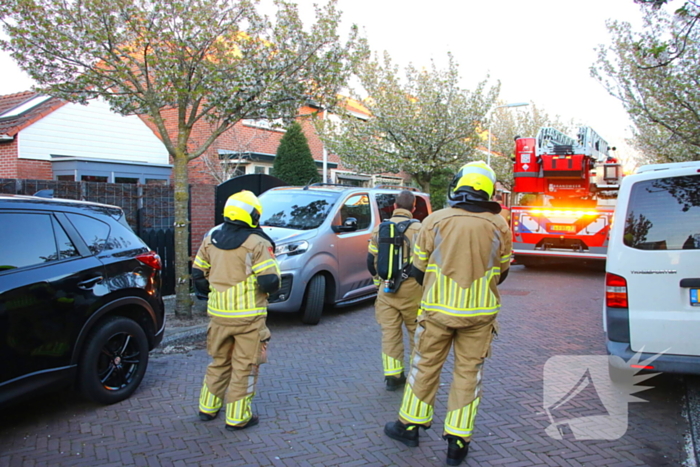 Brandweer dooft schoorsteenbrand