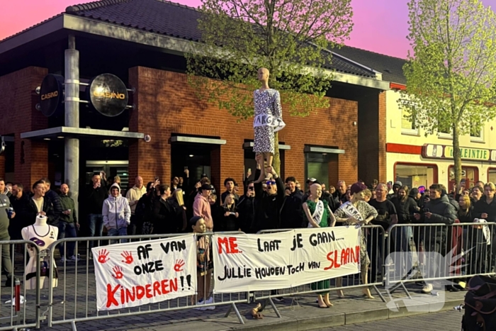 Extra veiligheidsmaatregelen bij protest tegen asielzoekerscentrum