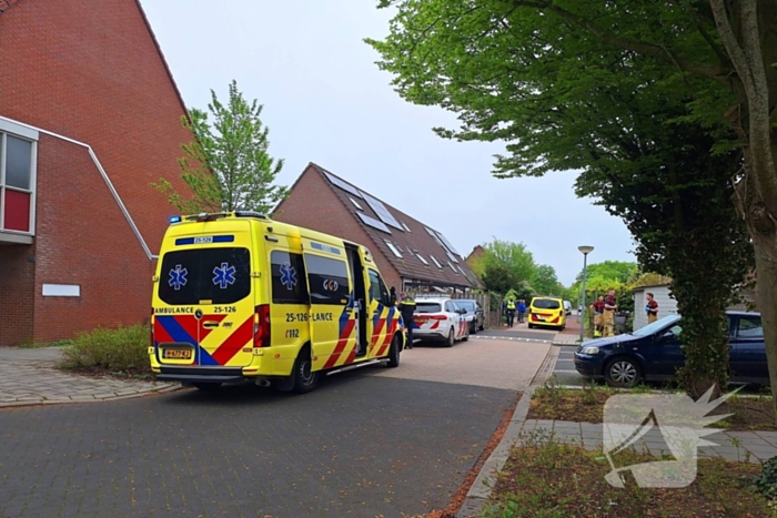 Veel hulpdiensten ingezet voor medische noodsituatie in woning