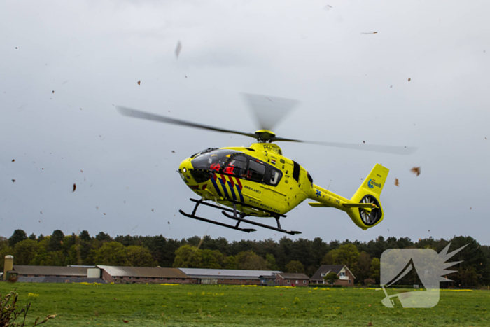 Traumateam ingezet voor medische noodsituatie op manege