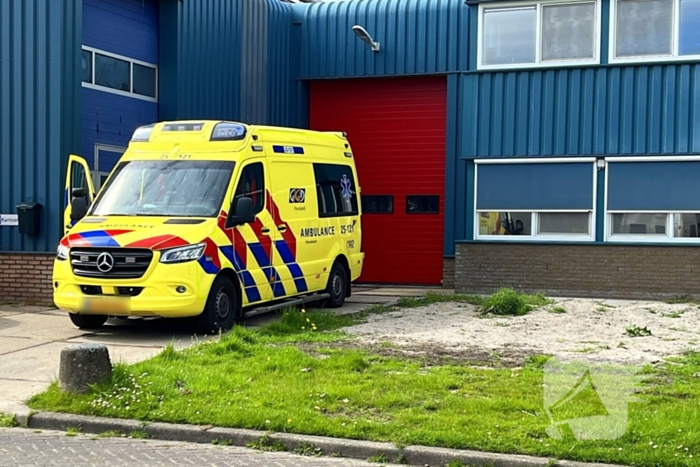 Medewerker gewond door beknelling