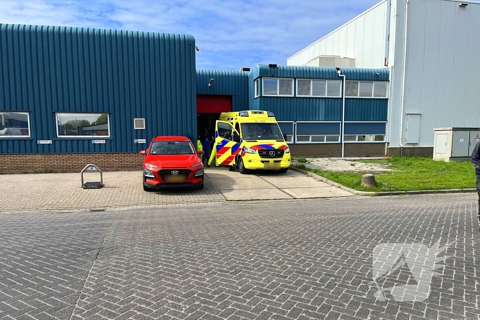 Medewerker gewond door beknelling