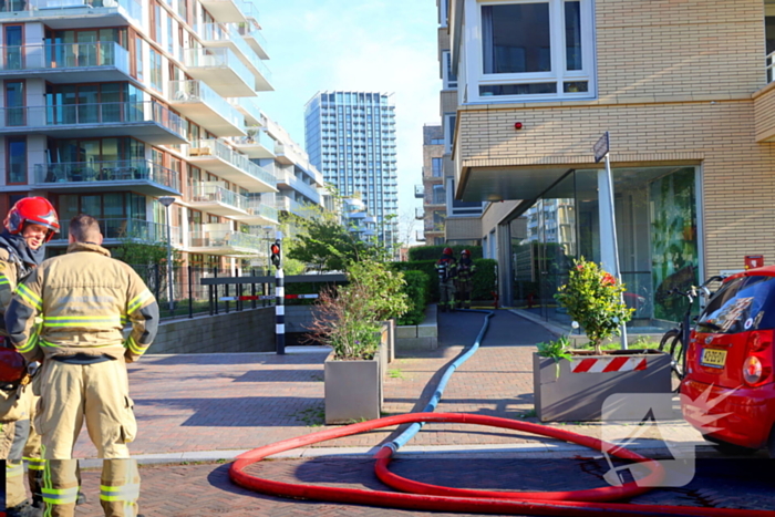 Brandweer zet zich in voor woningbrand