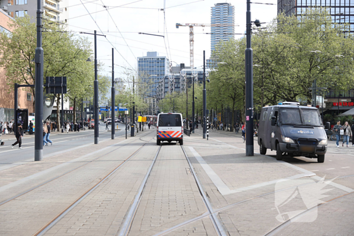 Duizenden Pro-Palestijn demonstranten komen aan bij stadhuis